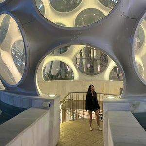 Meet your Posher, Isabella